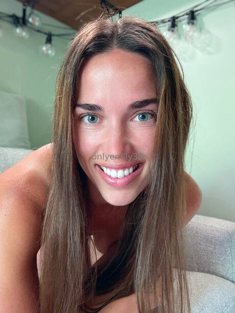 Only Emily30 nude onlyfans