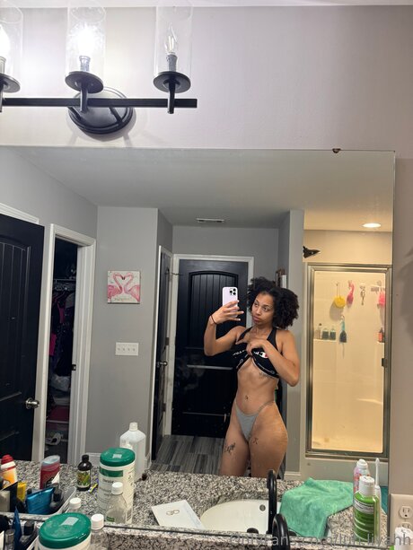 Luh Liyahh onlyfans model images