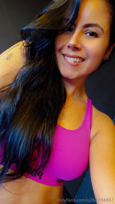 U264704897 naked on onlyfans