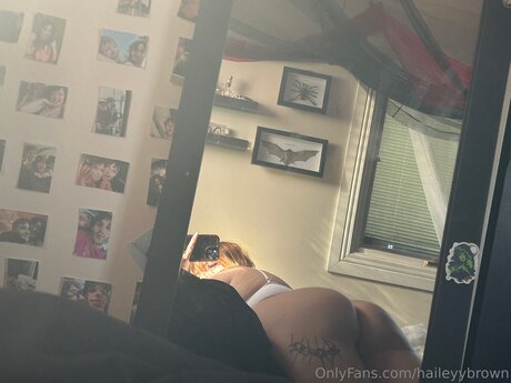 Haileyybrown onlyfans leaks.