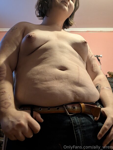 Ally Wren onlyfans leaks.