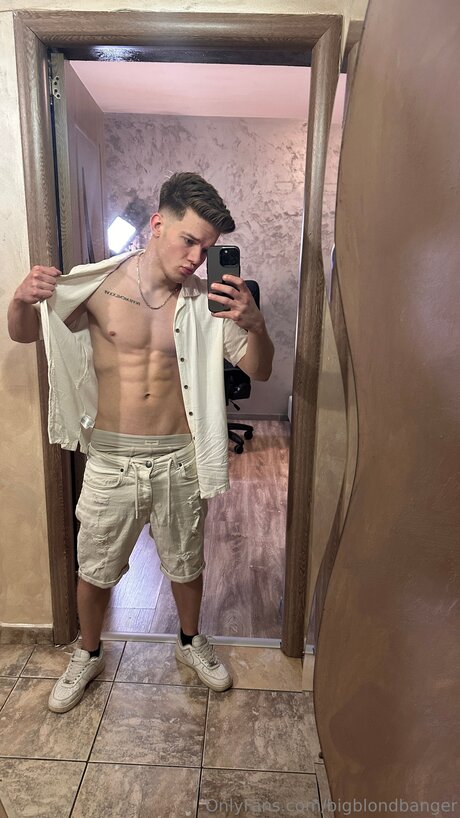 Bigblondbanger onlyfans naked porn