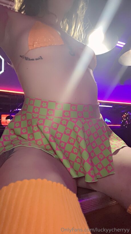 Luckyycherryy leaked naked onlyfans