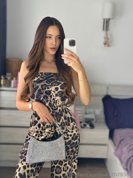 Karina Paw xxx onlyfans