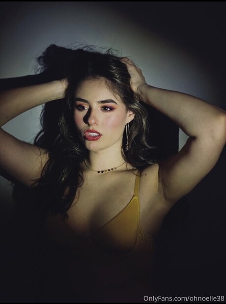 Ohnoelle38 onlyfans content