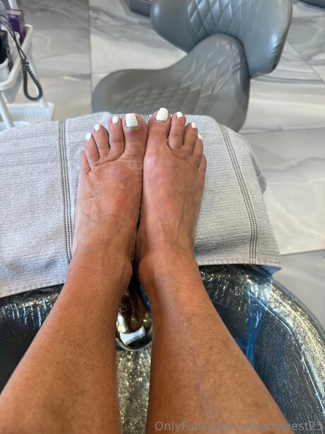 Athenawest25 leaked nude onlyfans