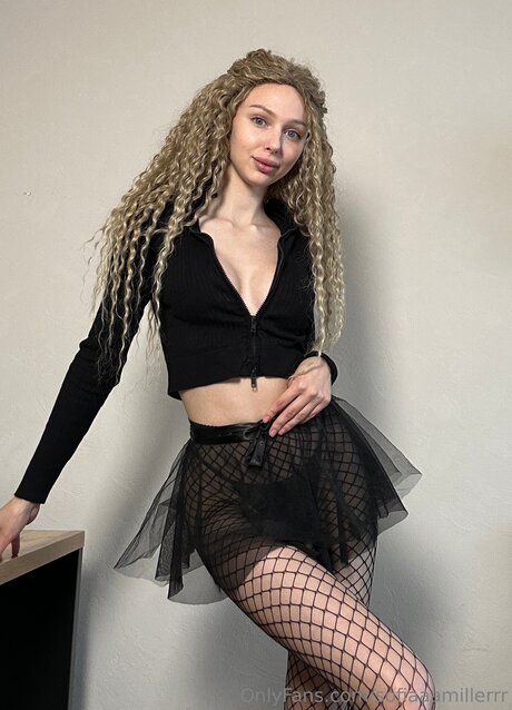 Sofiaaamillerrr onlyfans nude leaked