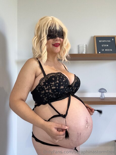 Seraphinastormfree Profile pic