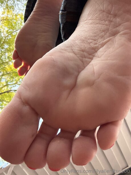 Lilyallenftse500 onlyfans porn