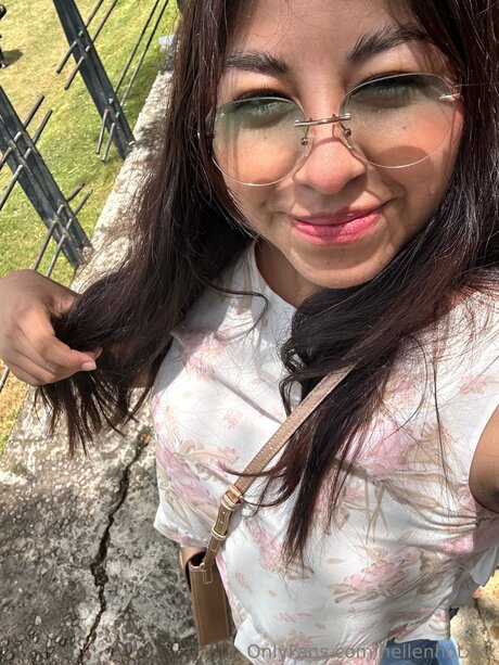 Hellenhotxxx onlyfans porn leak