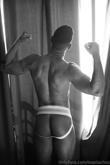 Lospiluchos porn onlyfans