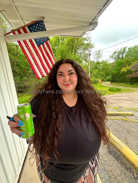 Thixxx Momma onlyfans xxx