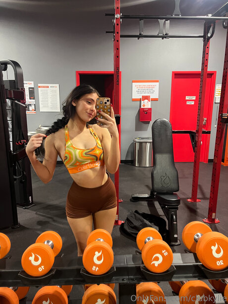 Clubkylie only fans xxx