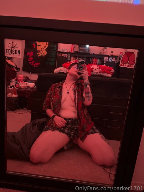 Parker1701 nudes only fans