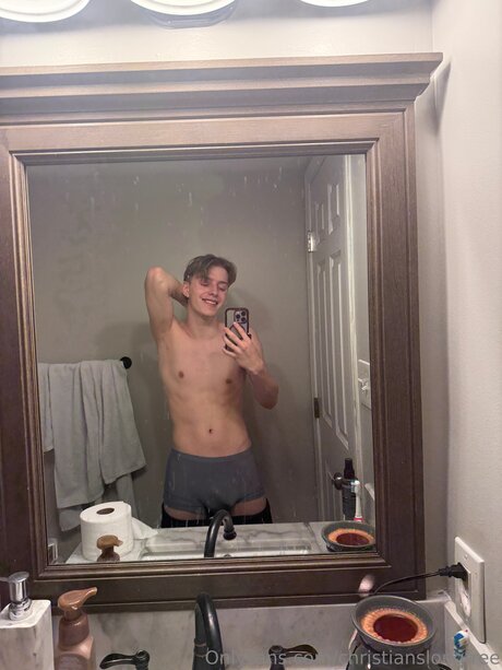 Christianslongfree onlyfans nudes