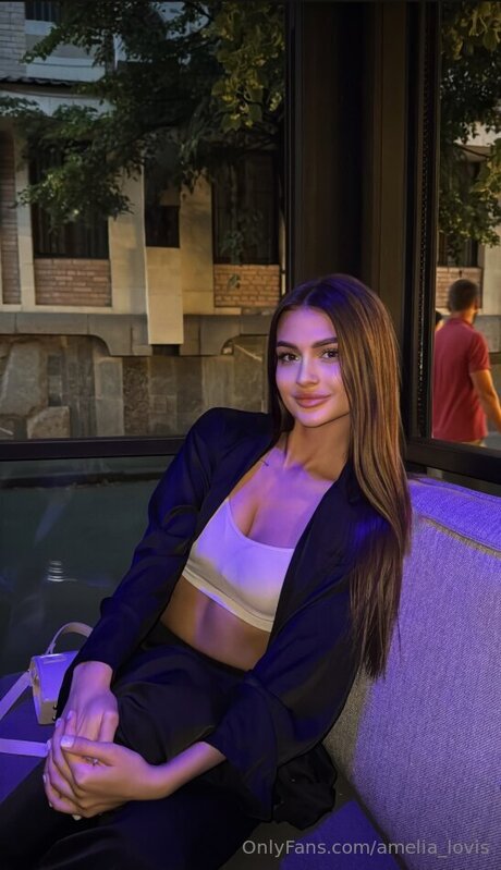Amelia Lovis joi onlyfans