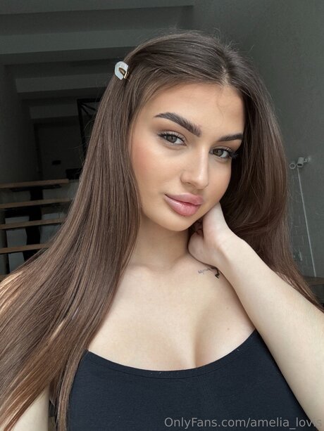 Amelia Lovis only fans sex