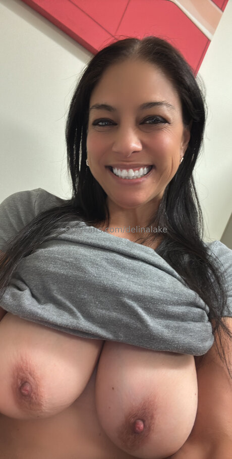 Delinalake onlyfans uncensored