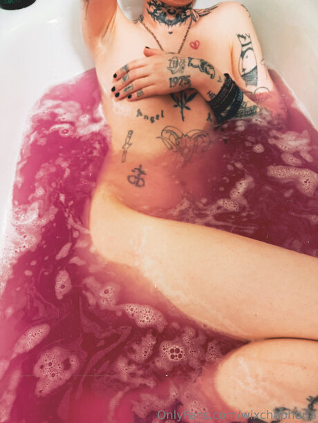 Wixchaphoria onlyfans