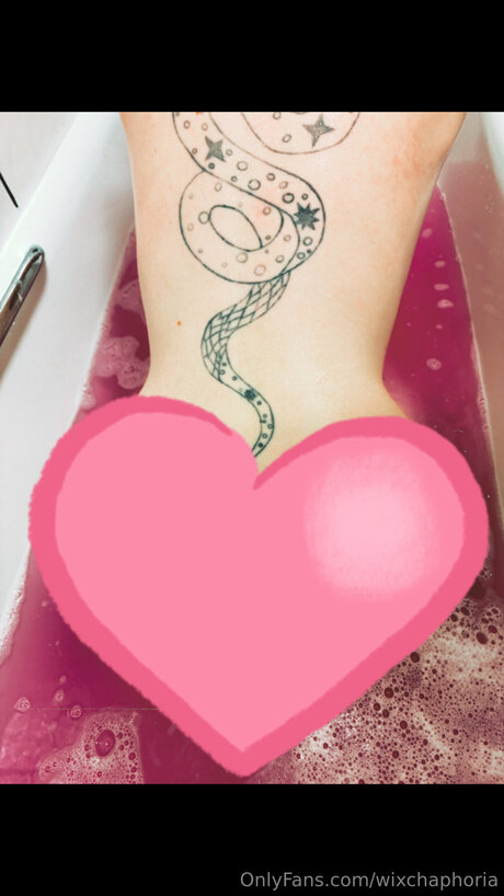 Wixchaphoria nude only fans