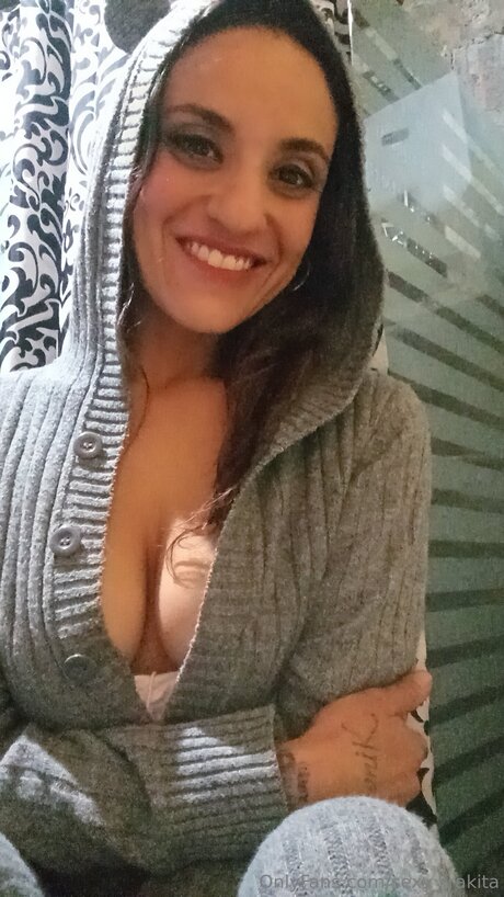 Sexy Frakita onlyfans images