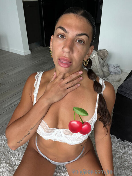 Hail Fitgirl only fans nude