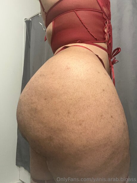 Yanis Arab Bigass only fans nude leaks