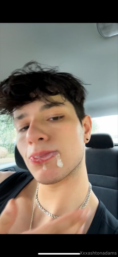 Ashtonadamsx onlyfans nude photos