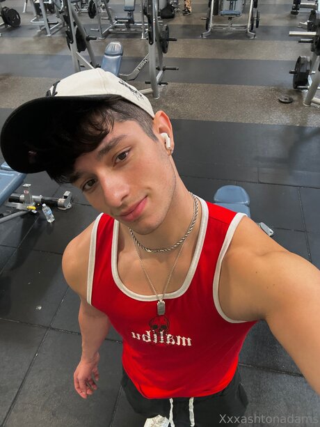 Ashtonadamsx porn onlyfans leaks