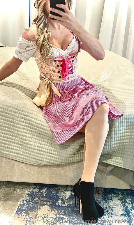 Meaganyoung2211 new onlyfans leak