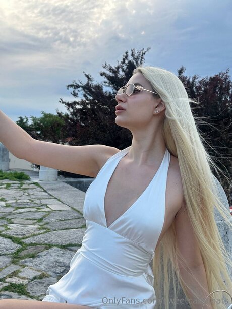 Sweetcarolinats only fans pictures