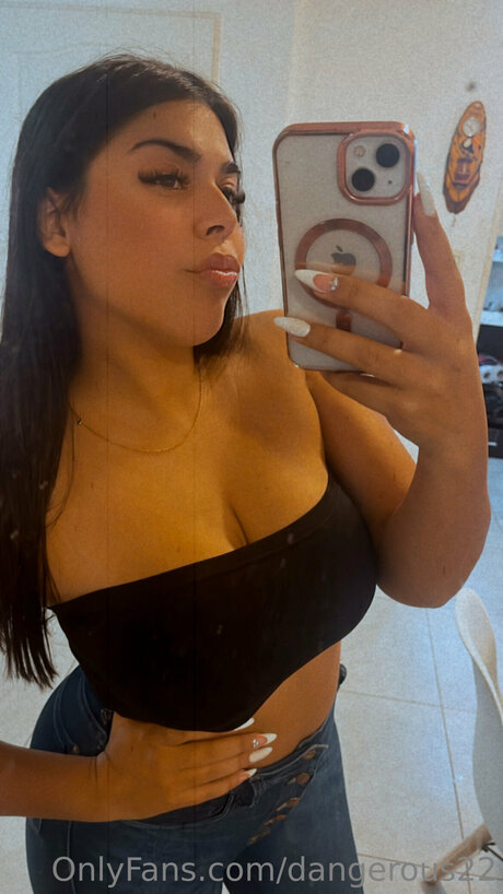 Dangerous22 onlyfans sextape