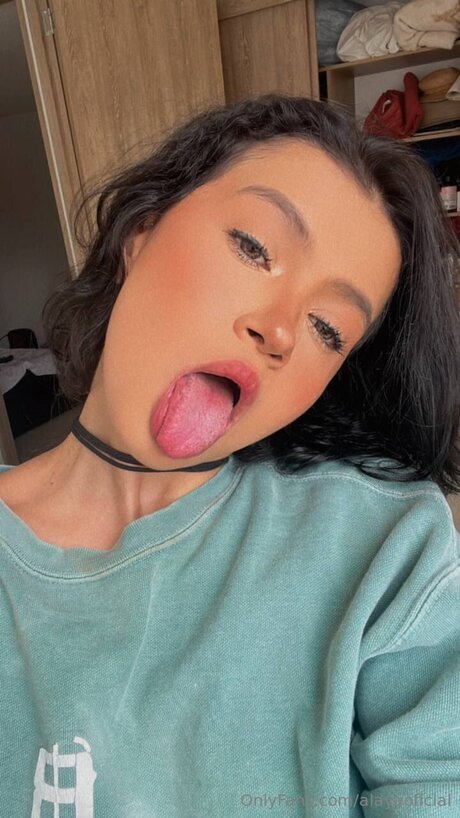 Alayaoficial onlyfans naked leaked