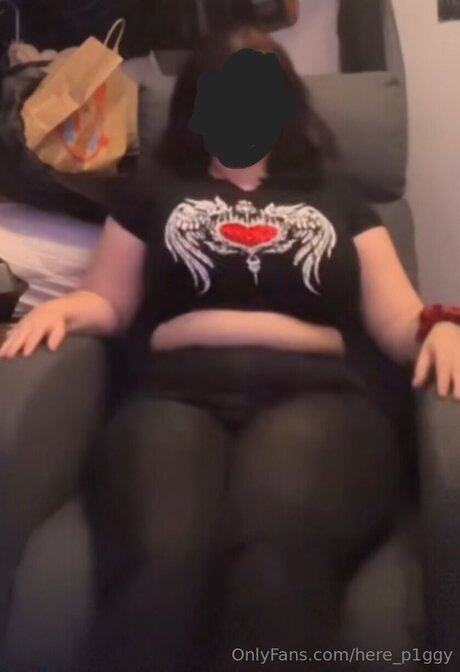 Here P1ggy onlyfans nsfw