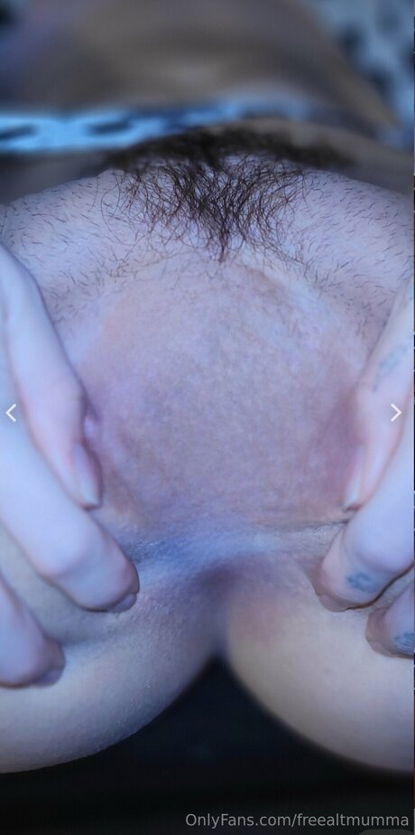 Freealtmumma onlyfans nude