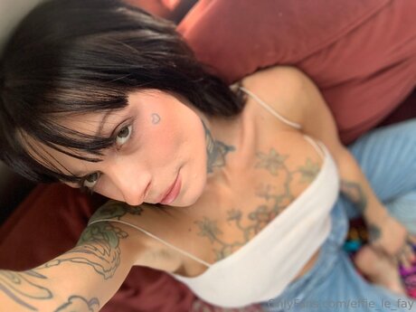 Effie Le Fay leaked onlyfans