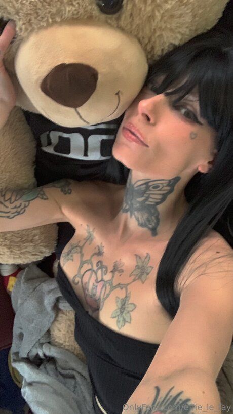 Effie Le Fay naked only fans