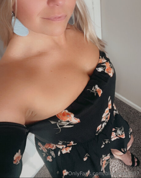 Blueyedgirl07 onlyfans naked