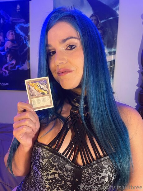 Itsjustbree nude onlyfans