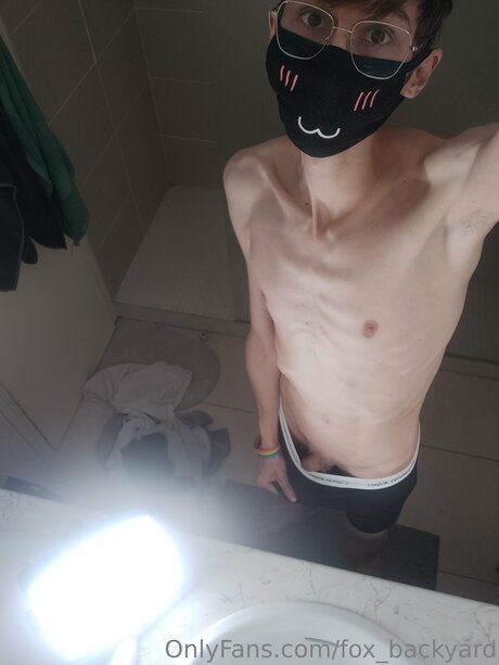 Fox Backyard onlyfans leaked.