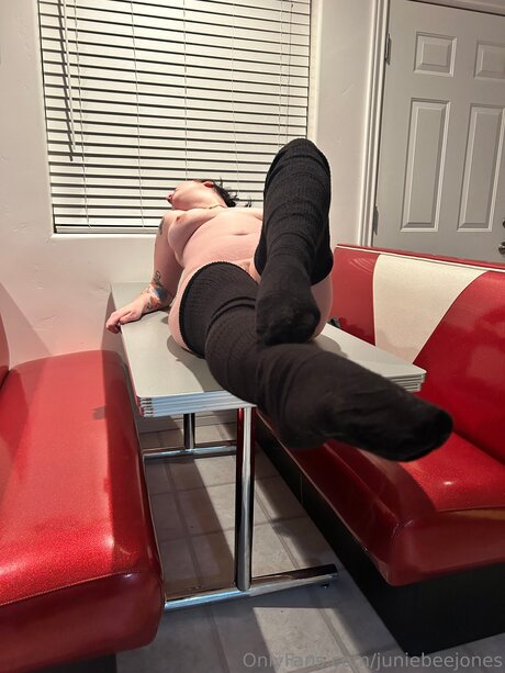 Juniebeejones onlyfans full