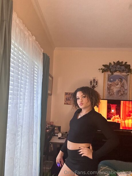 Annabellebooo leaked onlyfans