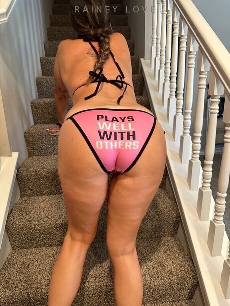 Raineylovesyou onlyfans leak ass
