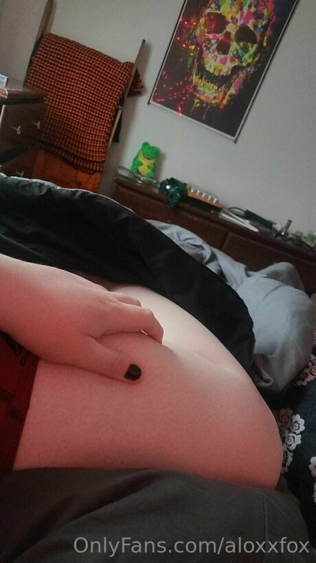 Aloxxfox onlyfans desnuda