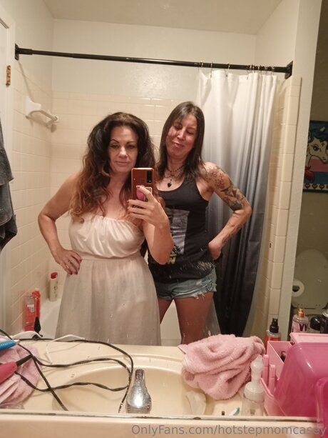 Hotstepmomcasey tits onlyfans