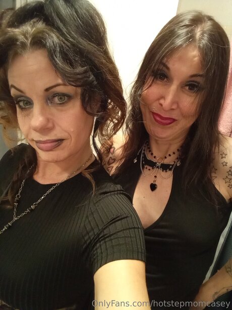 Hotstepmomcasey leaked only fans nudes