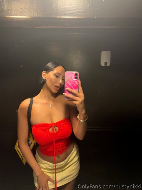 Bustynikki onlyfans leak sex