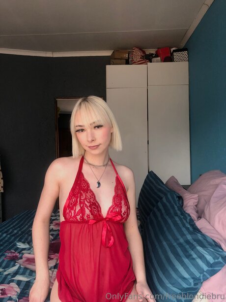 Freeblondiebru onlyfans porn leaks