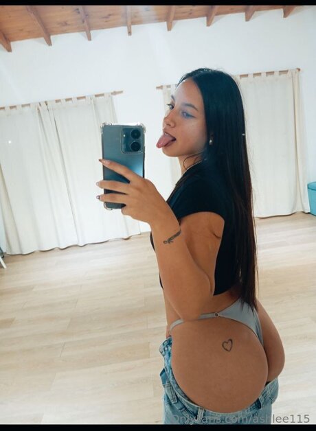 Ashlee115 onlyfans sex leak
