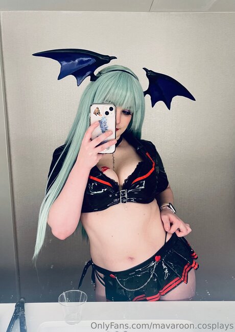 Mavarooniee only fans leak porn